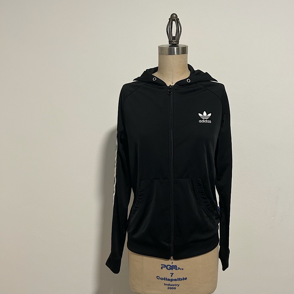 adidas Track Jacket Size Medium Women’s